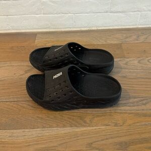 Hoka Ora Recovery Slides